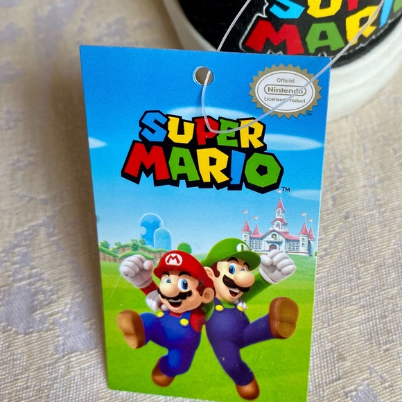 Super Mario Sneakers Shoes New! - Picture 10 of 14